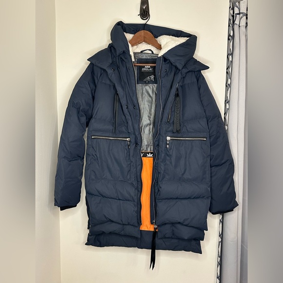 Stylish Navy Puffer Jacket - Picture 7 of 10